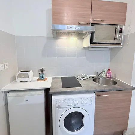 T2 Avec Parking Prive Apartment *