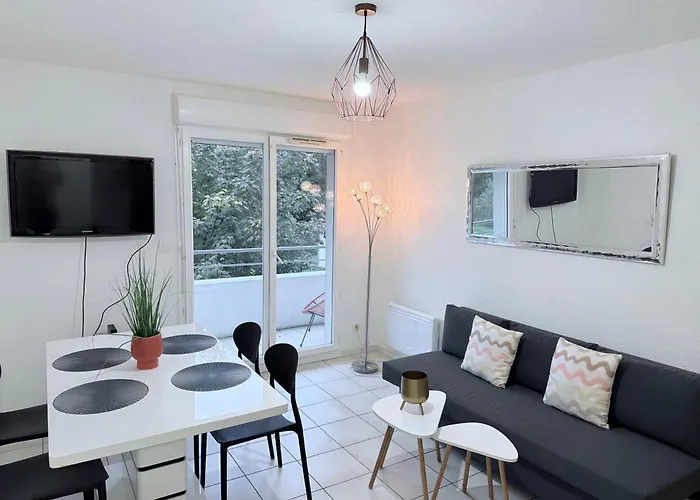 T2 Avec Parking Prive Διαμέρισμα