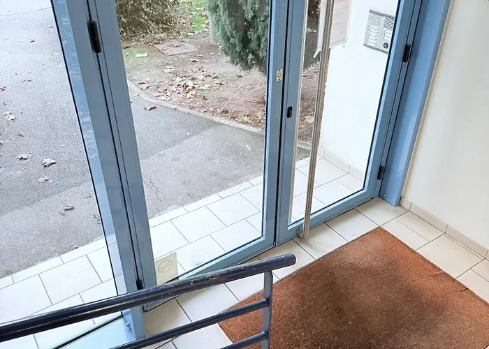 T2 Avec Parking Prive Διαμέρισμα *