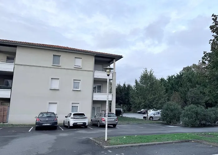 T2 Avec Parking Prive Διαμέρισμα *