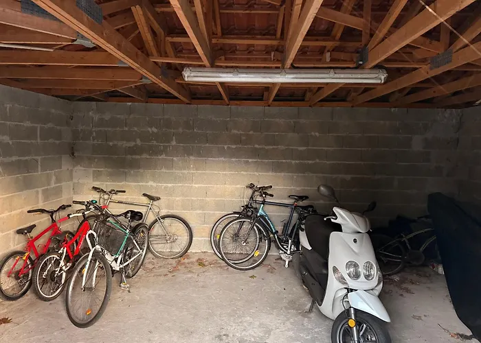 T2 Avec Parking Prive Διαμέρισμα Pineuilh